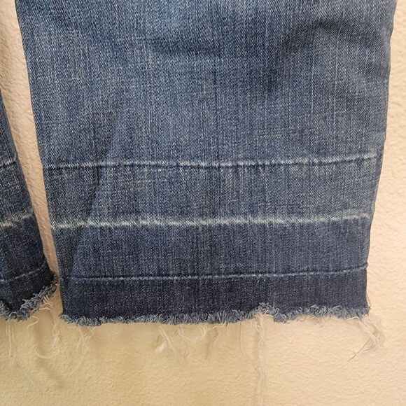 Torrid Vintage Raw/Released hem Capri Denim Jeans Size 18 - Picture 6 of 7